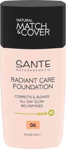 Radiant Foundation 06 warm beige von SANTE