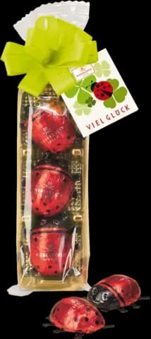 Marzipan Glückskäfer, mit Schleife von NIEDEREGGER